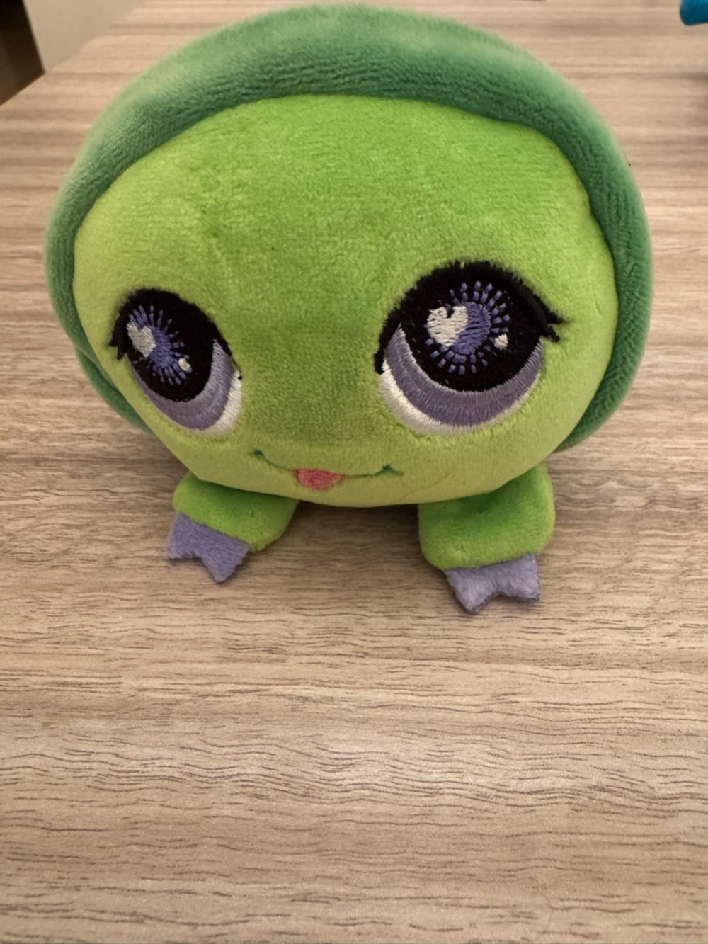 Littlest Pet Shop Green Plush Turtle with Purple Eye Accents